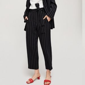 Aritzia wilfred trouser pant coulotte wideleg crop